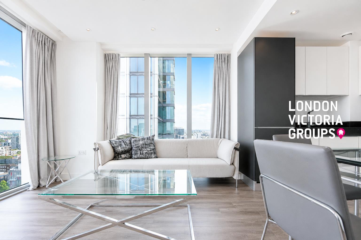 1 bed property in Kingwood House, 1 Chaucer Gardens, LONDON